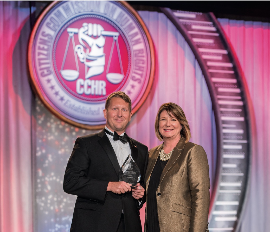 Diane Stein, President of CCHR Florida, presented the 2017 CCHR Humanitarian Award to Jacksonville attorney Mr. Justin Drach
